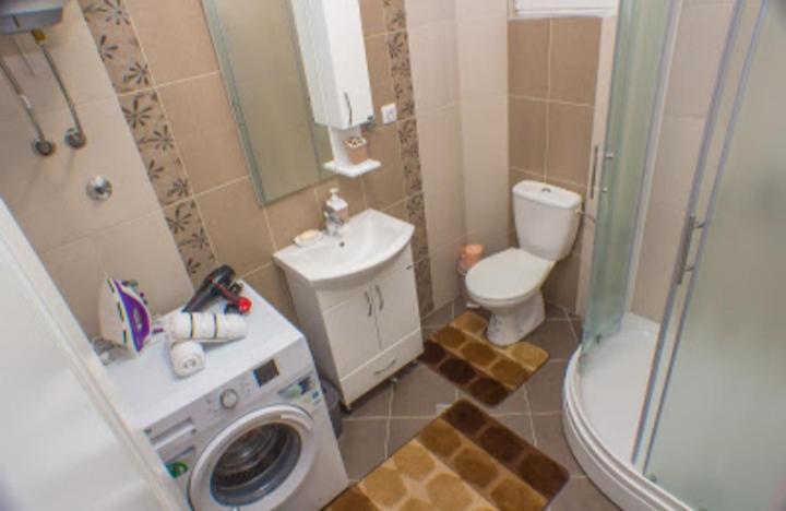 Nikola Apartman